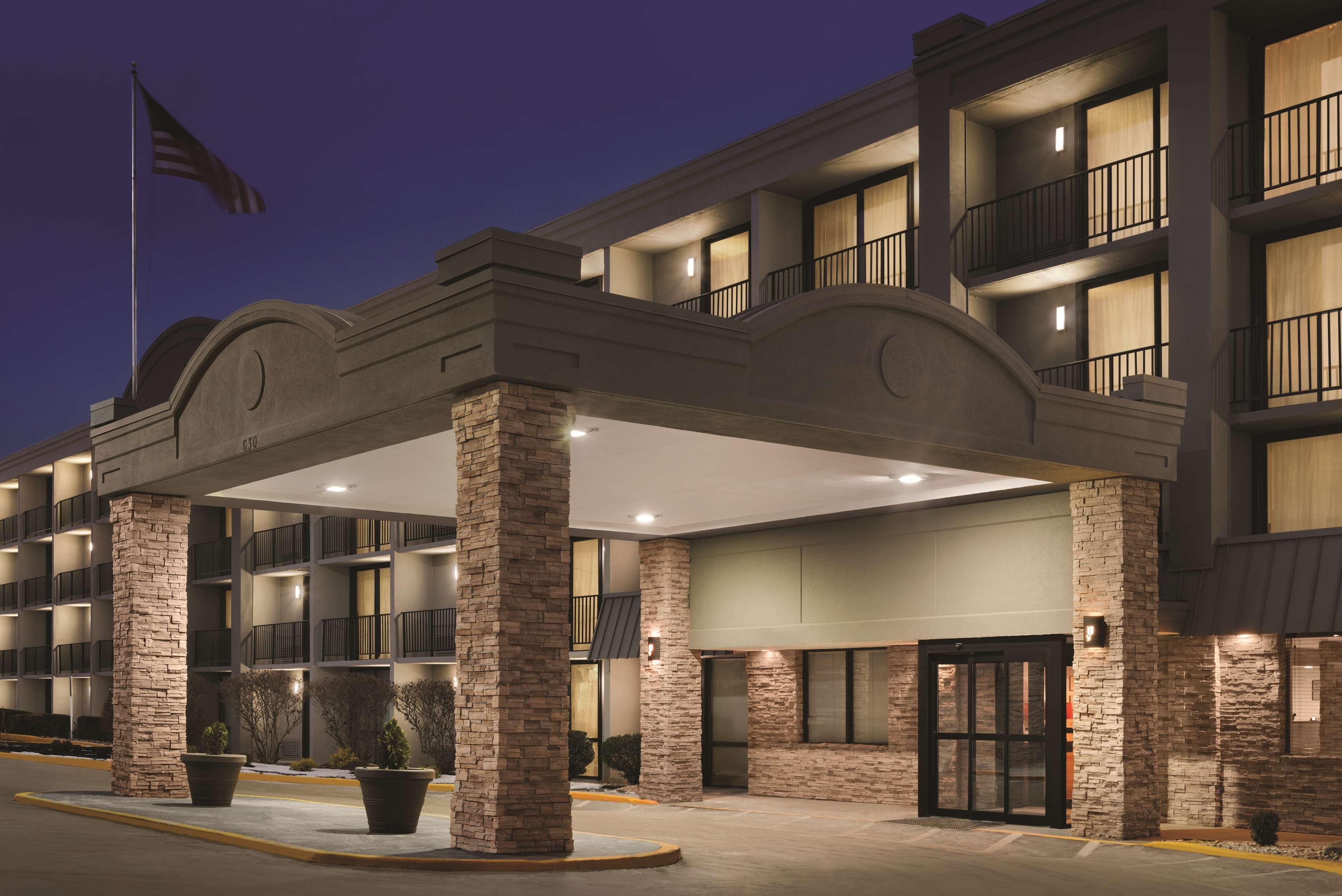 Country Inn & Suites By Radisson, Erlanger - Cincinnati South Екстер'єр фото